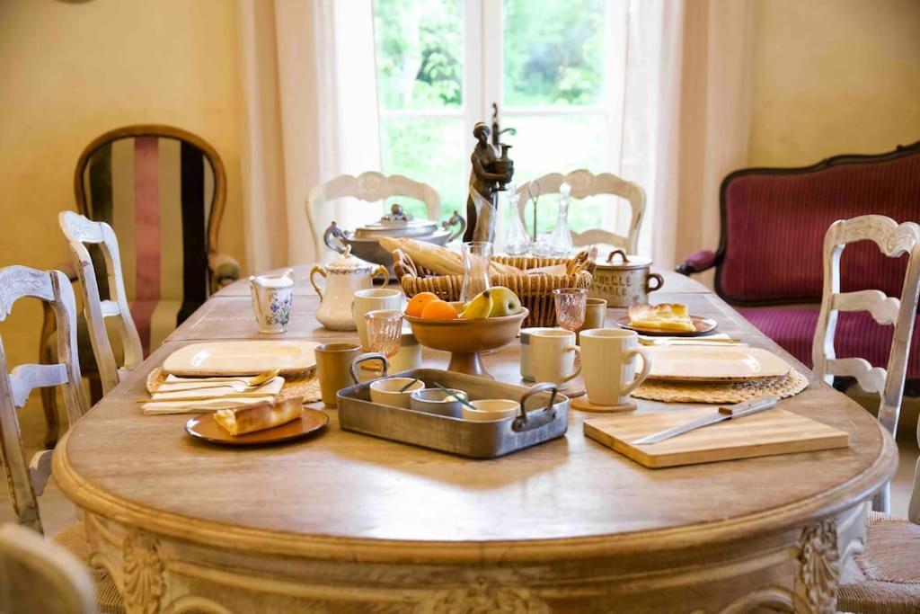 Chambres D'Hotes B&B - Chateau De Sienne Proche Avignon Orange Piscine Riviere Chusclan Εξωτερικό φωτογραφία