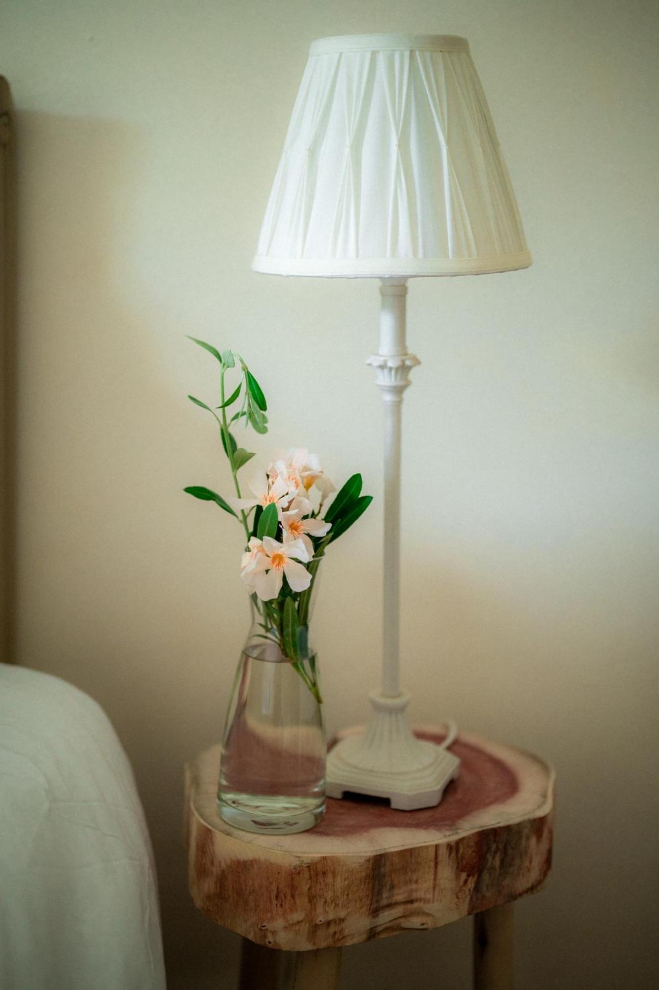 Chambres D'Hotes B&B - Chateau De Sienne Proche Avignon Orange Piscine Riviere Chusclan Εξωτερικό φωτογραφία